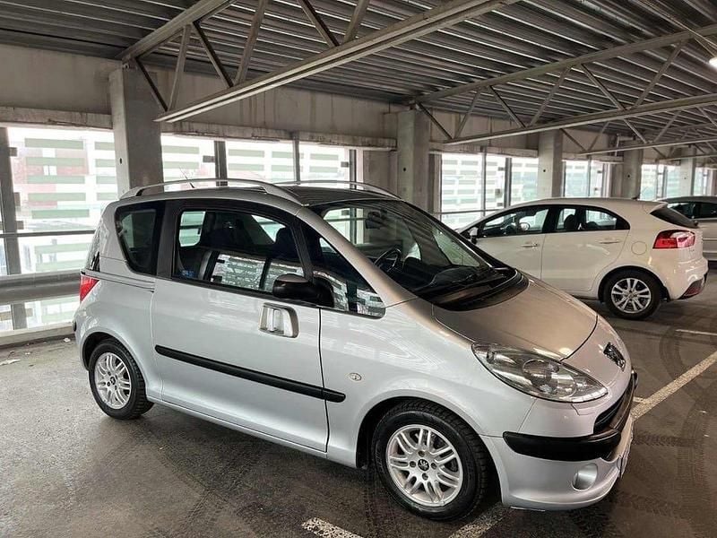 Peugeot 1007 2006